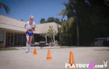 Horny curvy blonde teen swallowed big cock after hard workout